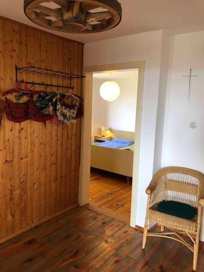 Haus Hollerbusch Apartment Нойнбург форм Валд Екстериор снимка
