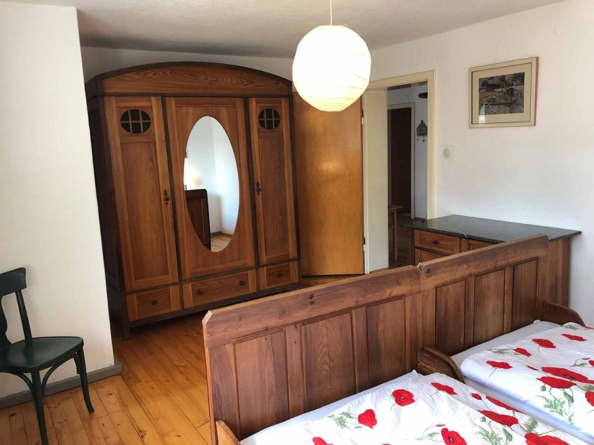 Haus Hollerbusch Apartment Нойнбург форм Валд Екстериор снимка