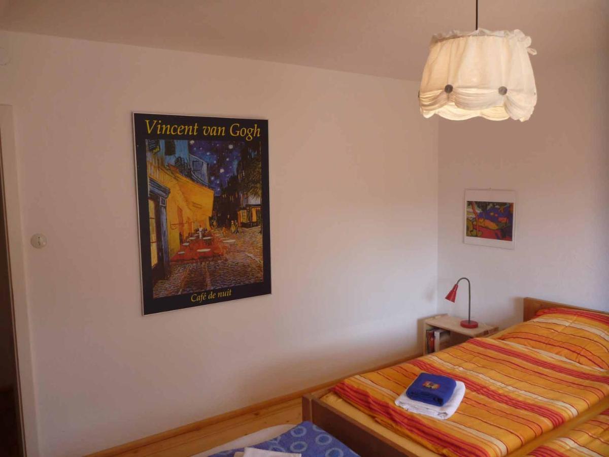 Haus Hollerbusch Apartment Нойнбург форм Валд Екстериор снимка